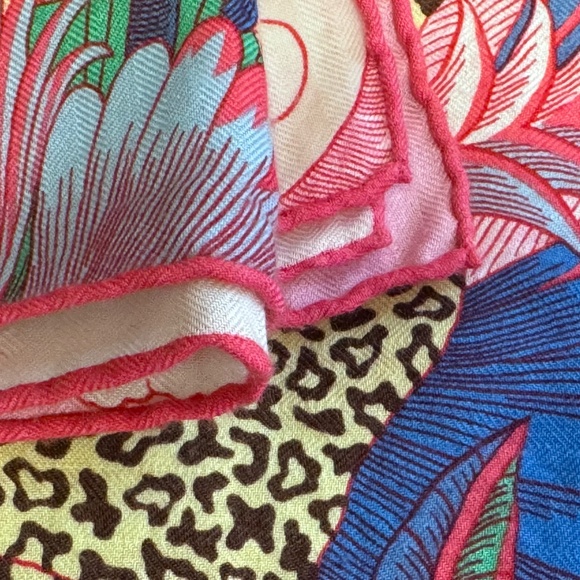 Hermès Pink 140cm Cashmere &  Silk Scarf / Shawl - Cosmographia Universalis - Picture 9 of 16